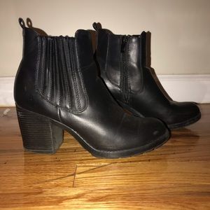 Leather Chelsea Boots